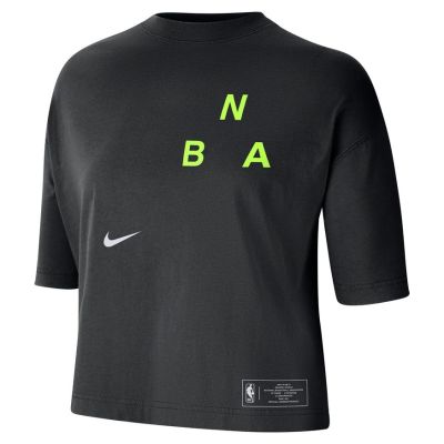 Nike NBA Team 31 Essential Wmns Tee - Czarny - Short Sleeve T-Shirt
